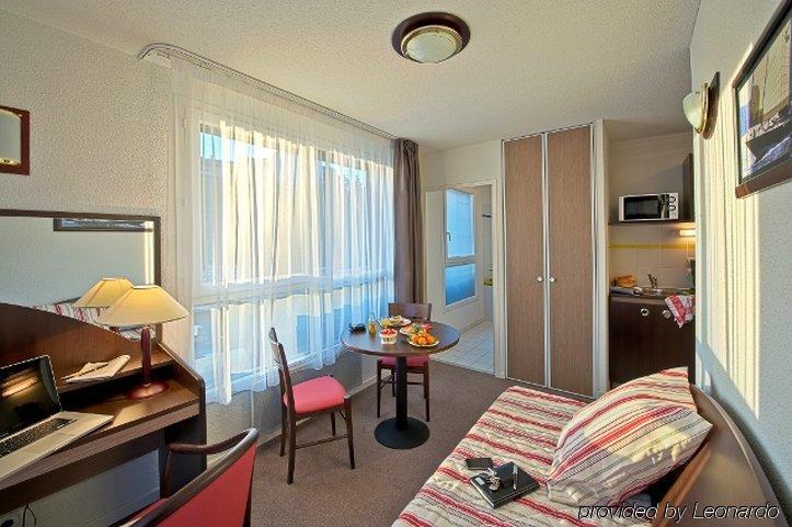 Comfort Suites Le-Port-Marly Paris Ouest Le Port-Marly Bilik gambar