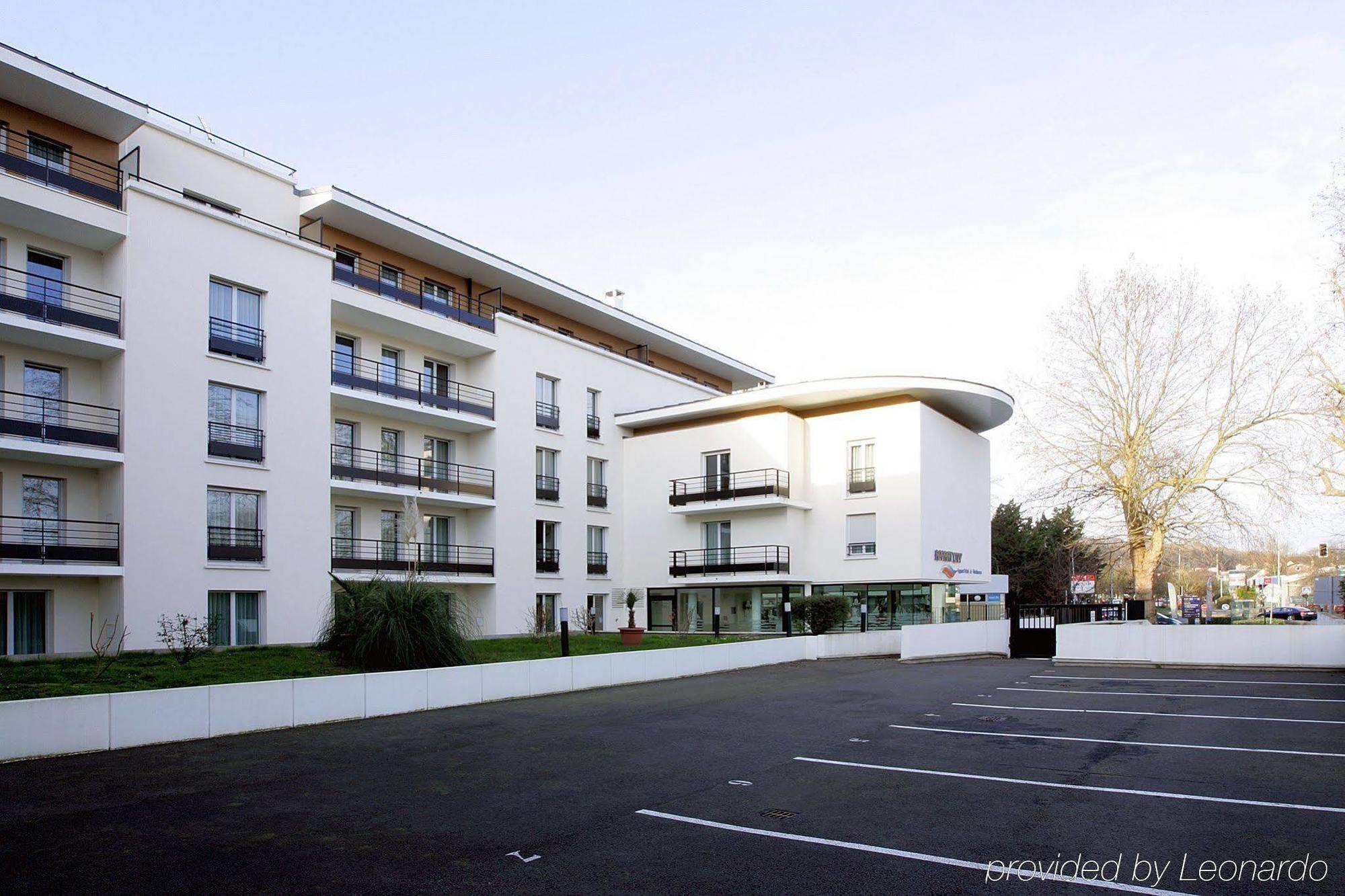 Comfort Suites Le-Port-Marly Paris Ouest Le Port-Marly Luaran gambar