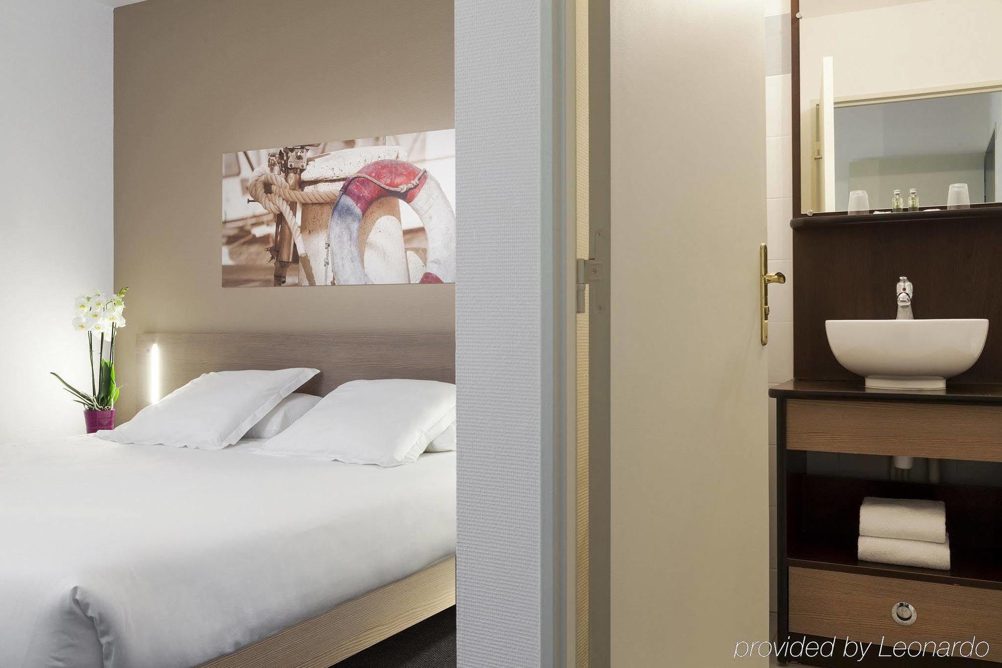 Comfort Suites Le-Port-Marly Paris Ouest Le Port-Marly Luaran gambar