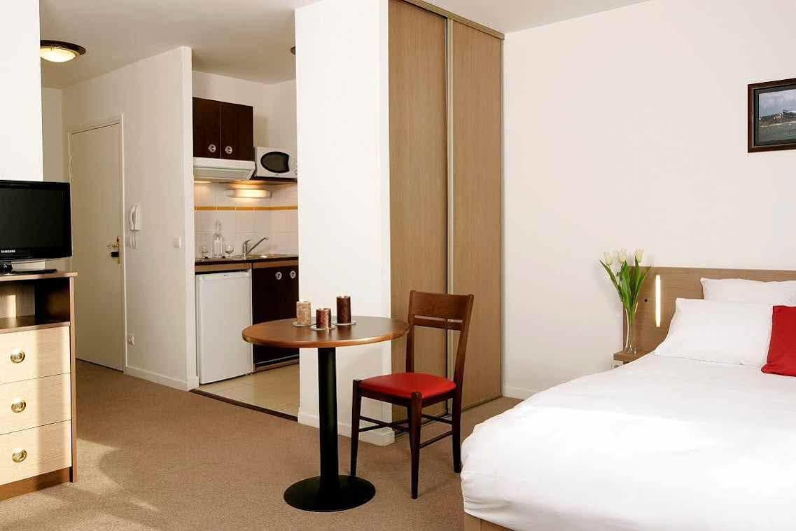 Comfort Suites Le-Port-Marly Paris Ouest Le Port-Marly Luaran gambar