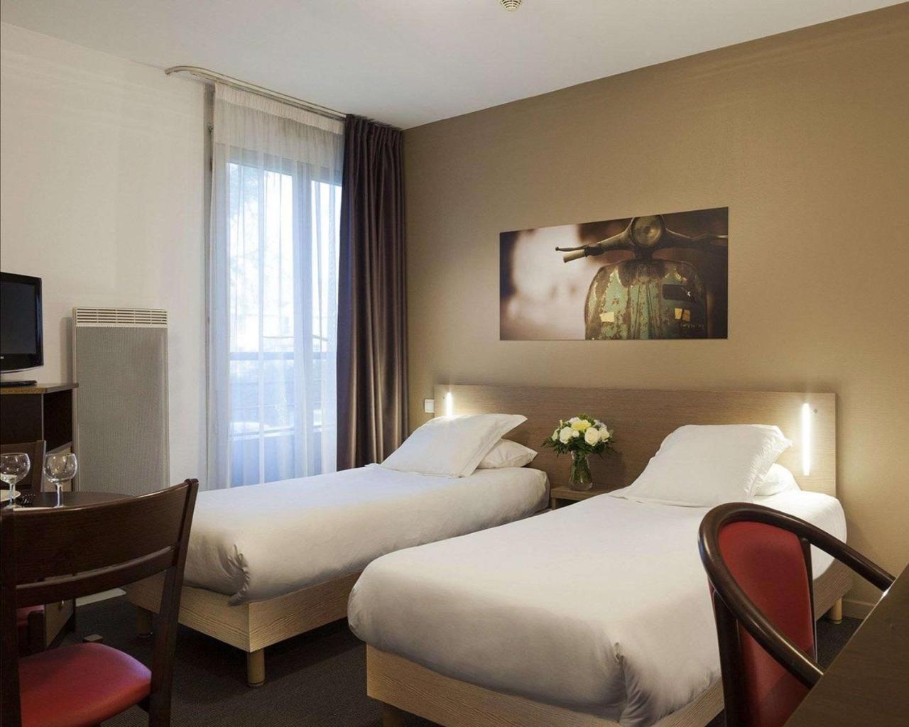 Comfort Suites Le-Port-Marly Paris Ouest Le Port-Marly Luaran gambar